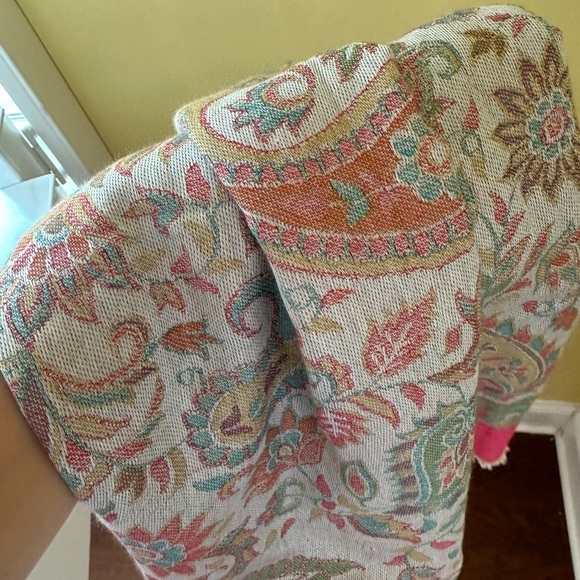 Silky Paisley Wrap Multicolor Scarf pink green - Picture 3 of 4